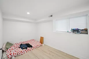 4954 W Byron St, Chicago, IL 60641 - Photo 24
