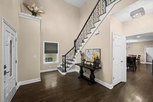 421 W Hawthorne St, Arlington Heights, IL 60004 - Photo 4