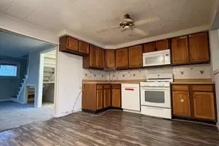 4710 W 88th Pl, Hometown, IL 60456 - Photo 4