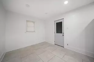 15612 Loomis Ave, Harvey, IL 60426 - Photo 10