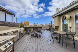 815 N Ashland Ave, Chicago, IL 60622 - Photo 30