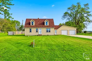 1769 W 2000S Rd, Kankakee, IL 60901 - Photo 2