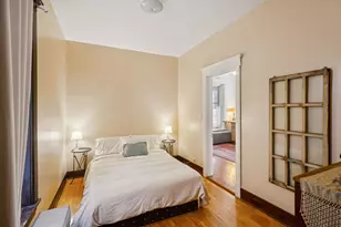 3226 W Thomas St, Chicago, IL 60651 - Photo 8