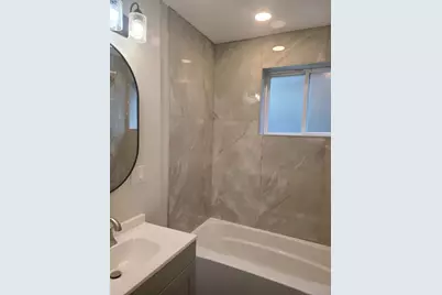 7744 S Champlain Avenue, Chicago, IL 60619 - Photo 12