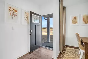 266 Charlestowne Lakes Dr, Saint Charles, IL 60174 - Photo 2