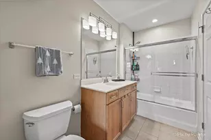 7753 Van Buren St, Forest Park, IL 60130 - Photo 14