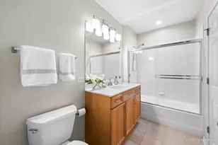 7753 Van Buren St, Forest Park, IL 60130 - Photo 16