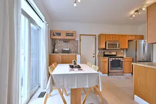 410 Manchester Rd, Oswego, IL 60543 - Photo 12