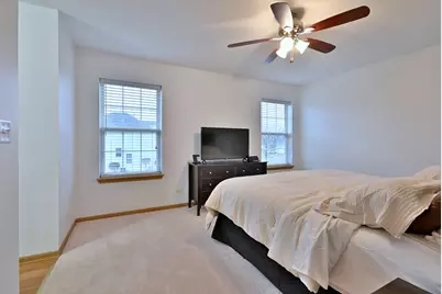 410 Manchester Road, Oswego, IL 60543 - Photo 18