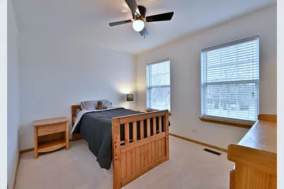 410 Manchester Road, Oswego, IL 60543 - Photo 20