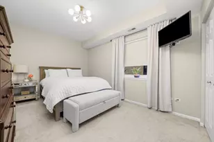 2720 W Cortland St, Chicago, IL 60647 - Photo 10