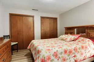 2215 Woodfield Rd, Bloomington, IL 61704 - Photo 24