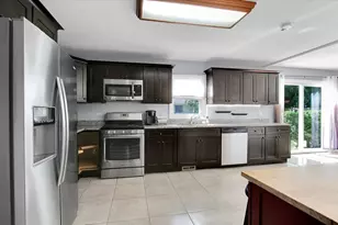 2509 Brook Ln, Aurora, IL 60504 - Photo 10