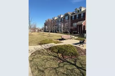 3291 Coral Lane, Glenview, IL 60026 - Photo 2