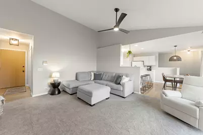 809 Constance Lane #809, Sycamore, IL 60178 - Photo 4