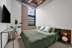 525 W Superior St, Chicago, IL 60654 - Photo 12