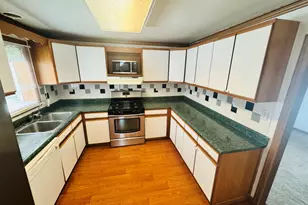 37113 N Loretto Ave, Lake Villa, IL 60046 - Photo 8