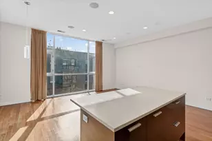 1550 W Cornelia Ave, Chicago, IL 60657 - Photo 10