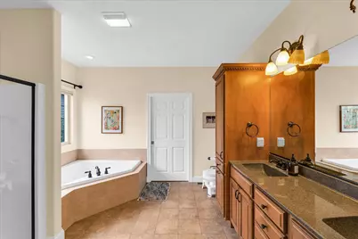 5005 Stonebridge Drive, Champaign, IL 61822 - Photo 12