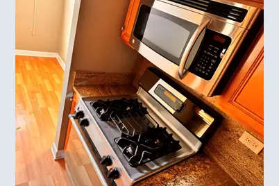 2212 Country Club Drive #6, Woodridge, IL 60517 - Photo 6