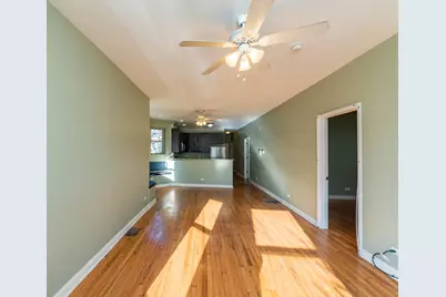 2812 E 76th Street #3, Chicago, IL 60649 - Photo 4