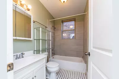 2812 E 76th Street #3, Chicago, IL 60649 - Photo 16