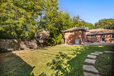 1808 Laurel Avenue, Evanston, IL 60201 - Photo 14