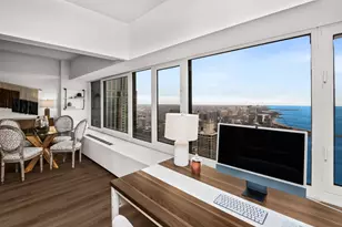 175 E Delaware Pl, Chicago, IL 60611 - Photo 6