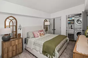 175 E Delaware Pl, Chicago, IL 60611 - Photo 10