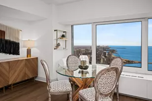 175 E Delaware Pl, Chicago, IL 60611 - Photo 12