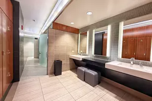 175 E Delaware Pl, Chicago, IL 60611 - Photo 26