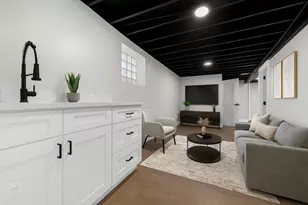 8420 S Carpenter St, Chicago, IL 60620 - Photo 18