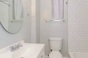 2049 W Coulter St, Chicago, IL 60608 - Photo 10