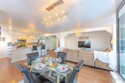 345 N Canal Street #404, Chicago, IL 60606 - Photo 4