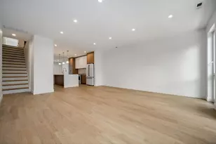 1124 W Addison St, Chicago, IL 60613 - Photo 28