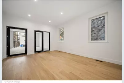 1124 W Addison Street, Chicago, IL 60613 - Photo 10