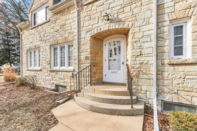 1207 S Busey, Urbana, IL 61801 - Photo 4