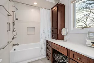 3N010 Woodview Dr, West Chicago, IL 60185 - Photo 18