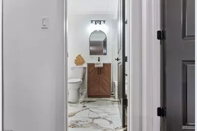 914 N Austin Boulevard #A5, Oak Park, IL 60302 - Photo 20