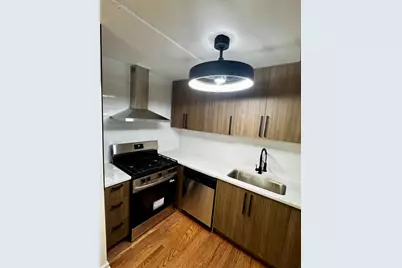 914 N Austin Boulevard #A5, Oak Park, IL 60302 - Photo 8