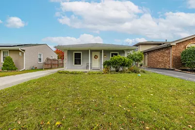 16753 Hilltop Avenue, Orland Hills, IL 60487 - Photo 2