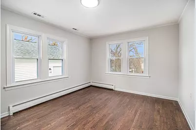 1104 Hillcrest Avenue, Fox River Grove, IL 60021 - Photo 8