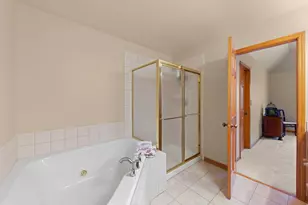 524 Sudbury Cir, Oswego, IL 60543 - Photo 18