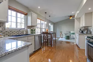 6291 Eagle Ridge Dr, Gurnee, IL 60031 - Photo 24