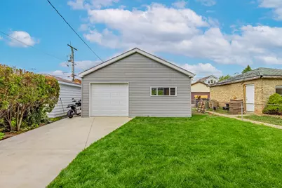 2336 Oak Park Avenue, Berwyn, IL 60402 - Photo 40