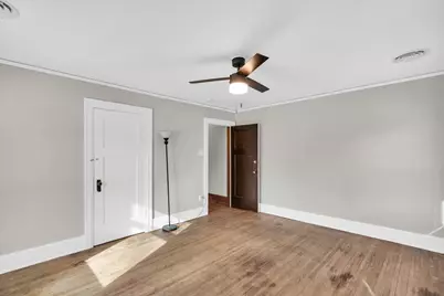 804 W Michigan Avenue, Urbana, IL 61801 - Photo 24