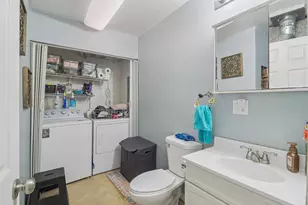 1328 Teakwood Ln, Crystal Lake, IL 60014 - Photo 12