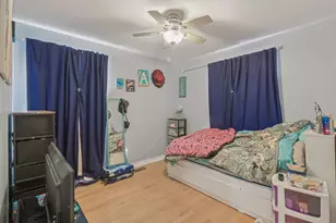 1328 Teakwood Ln, Crystal Lake, IL 60014 - Photo 14