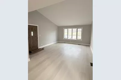 306 Brookdale Drive #A, Bloomingdale, IL 60108 - Photo 2