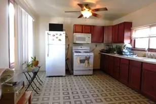 2641 10th St, Rockford, IL 61109 - Photo 8